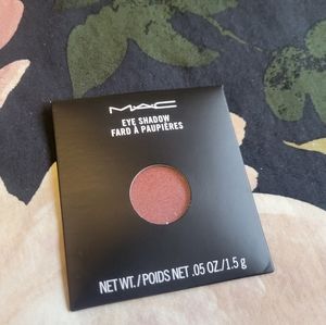 Mac eyeshadow (pro palette refill pan) Cranberry